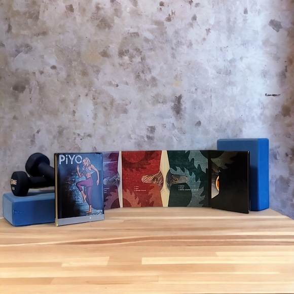 PiYo Base Kit - Picture 2 of 4